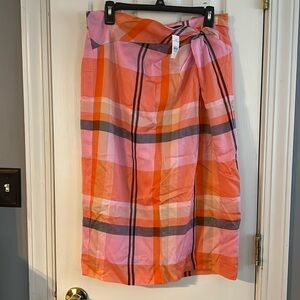 NWT Plaid Ann Taylor Skirt Size 10